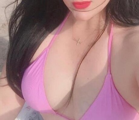 Foto di nudo di fuga di OnlyFans di Love00