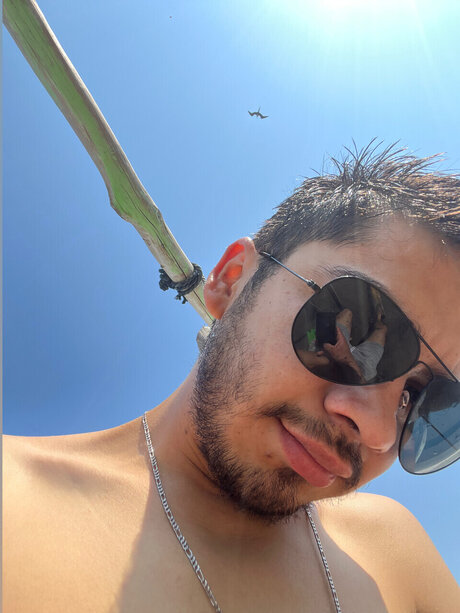 Foto di nudo di fuga di OnlyFans di Leon