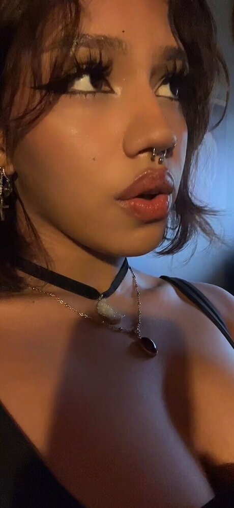 Foto di nudo di fuga di OnlyFans di Mistress Sappho