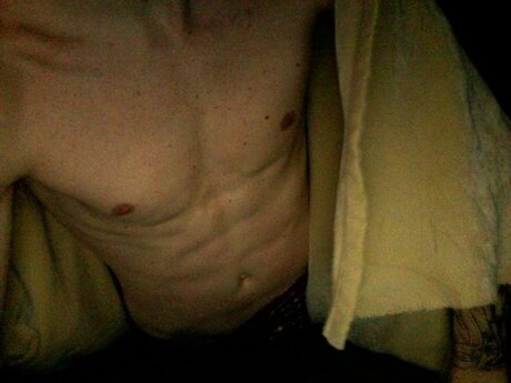 Foto di nudo di fuga di OnlyFans di Living Ampamp Lavishing