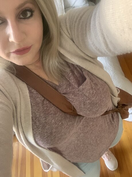 Foto di nudo di fuga di OnlyFans di Rogueangelrn
