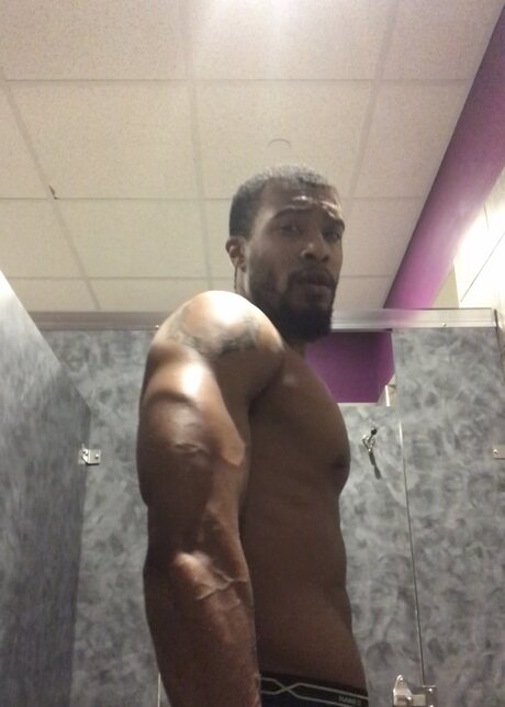 Foto di nudo di fuga di OnlyFans di Jaden Jackson