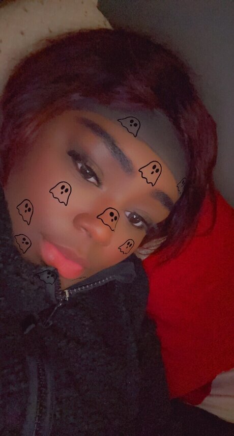 Foto di nudo di fuga di OnlyFans di Redd