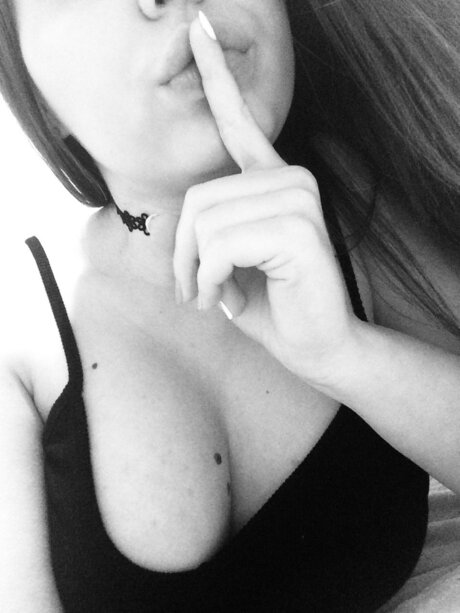 Foto di nudo di fuga di OnlyFans di Gabriela