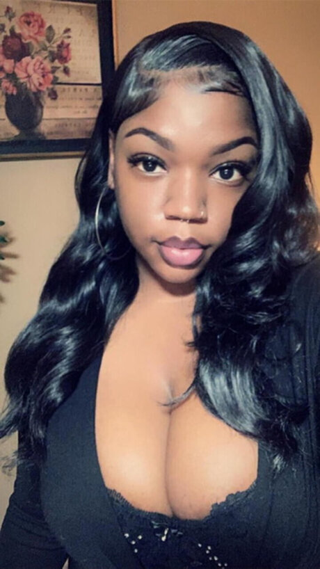 Foto di nudo di fuga di OnlyFans di Kimberly
