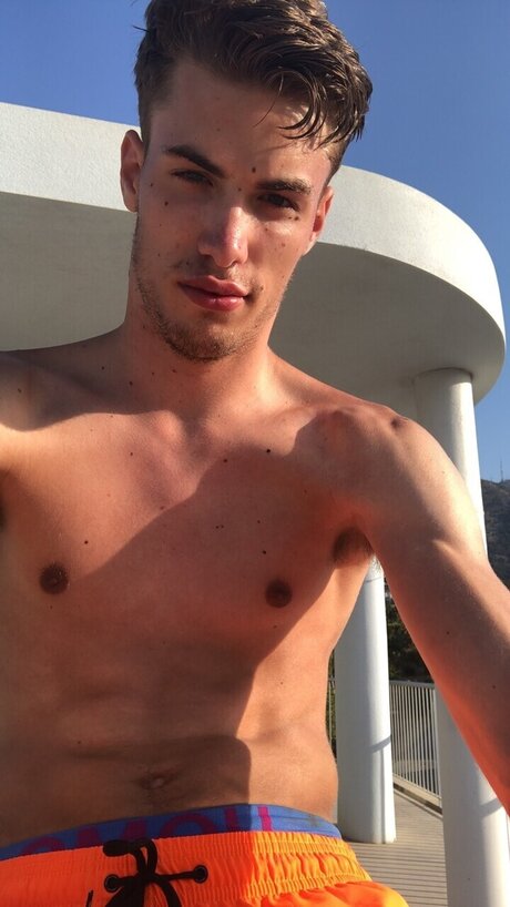 Foto di nudo di fuga di OnlyFans di Tomas