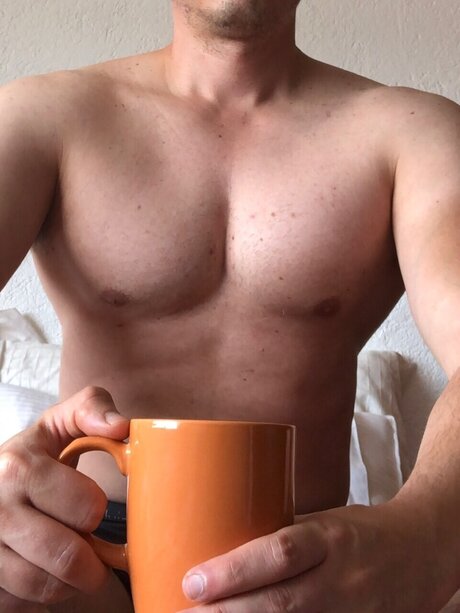 Foto di nudo di fuga di OnlyFans di Pato2020
