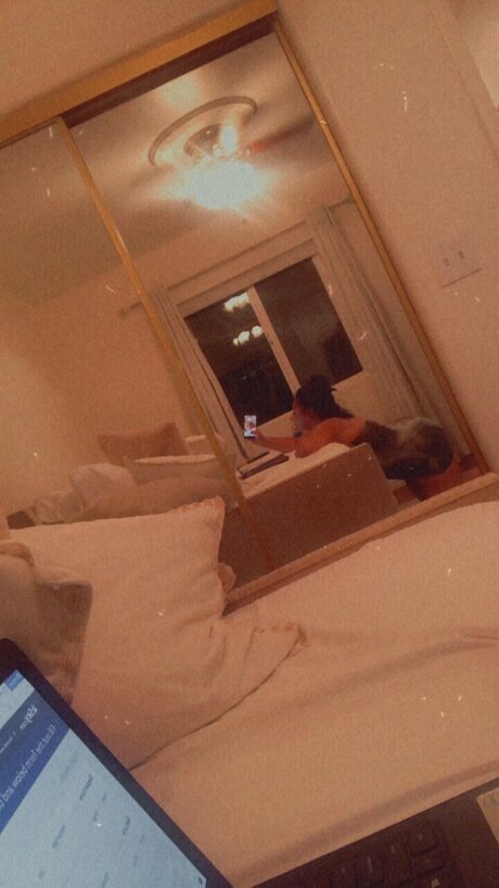 Foto di nudo di fuga di OnlyFans di Jizzzzzle420