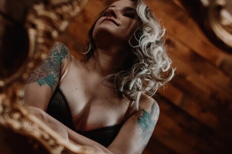 Foto di nudo di fuga di OnlyFans di Olive