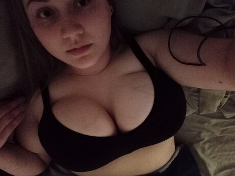 Foto di nudo di fuga di OnlyFans di Wetmelonsss