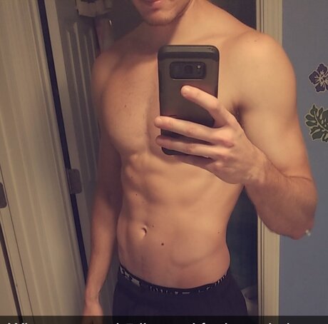 Foto di nudo di fuga di OnlyFans di Chrisr94
