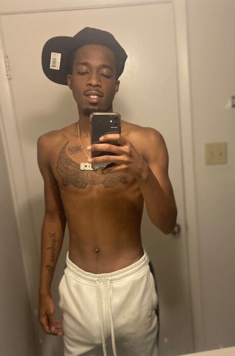 Foto di nudo di fuga di OnlyFans di Ricothepiper