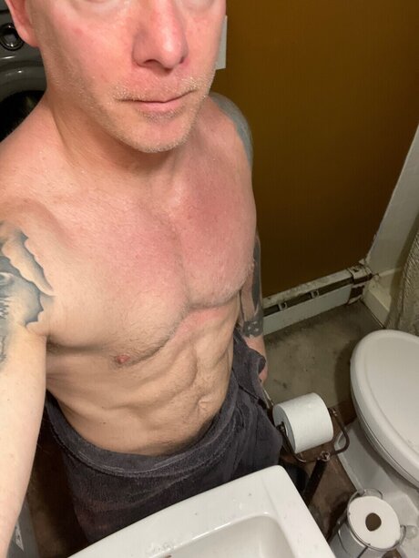 Foto di nudo di fuga di OnlyFans di Scooch23