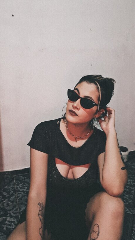 Foto di nudo di fuga di OnlyFans di Kindym 