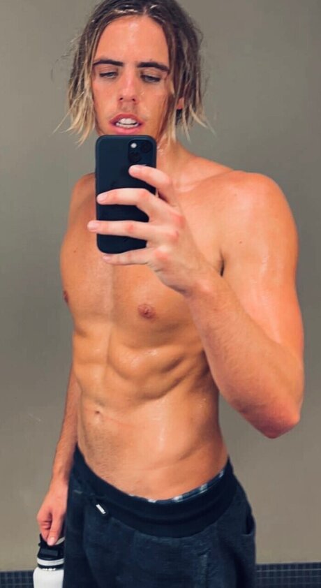 Foto di nudo di fuga di OnlyFans di Ryan