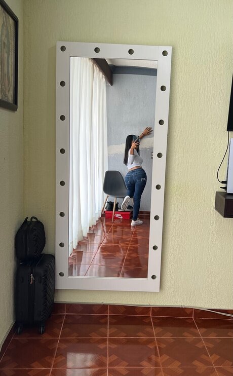 Foto di nudo di fuga di OnlyFans di Viridianabe
