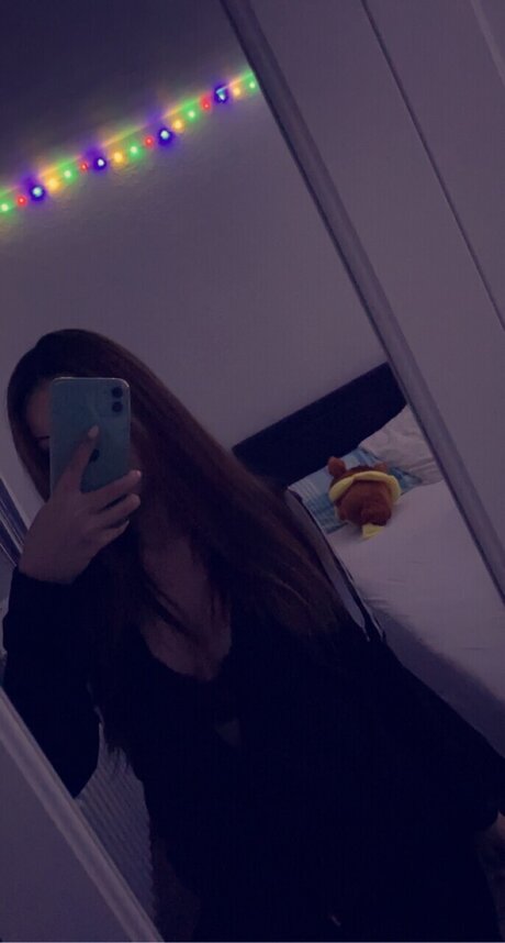 Foto di nudo di fuga di OnlyFans di Kiyomi