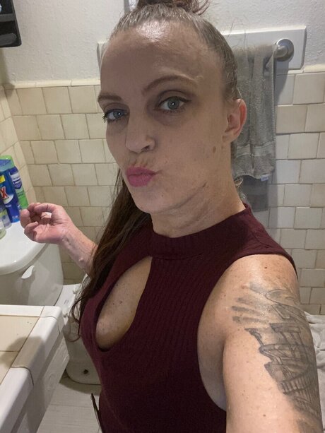 Foto di nudo di fuga di OnlyFans di Kimmyxxx
