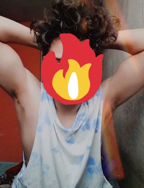 Foto di nudo di fuga di OnlyFans di Chavito Twink  