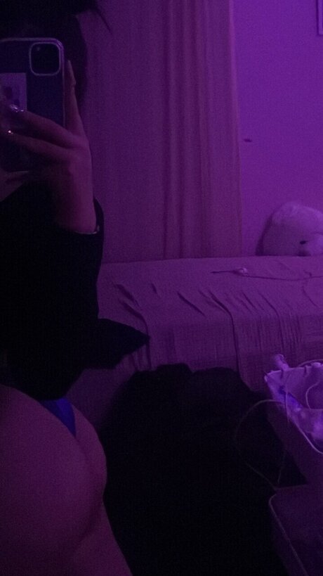 Foto di nudo di fuga di OnlyFans di Lallyyys