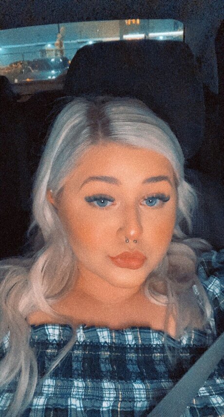 Foto di nudo di fuga di OnlyFans di Kayla 