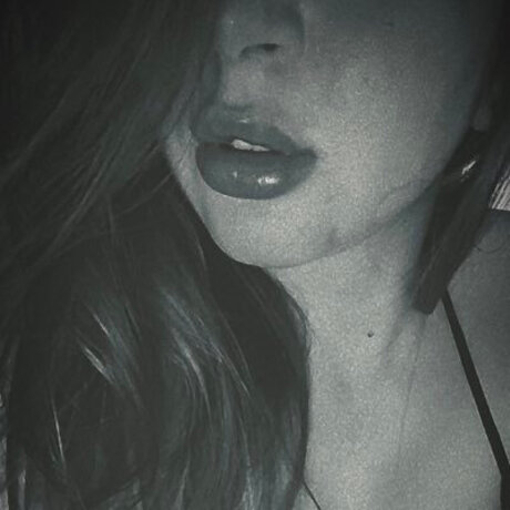 Foto di nudo di fuga di OnlyFans di Lohara Rachel