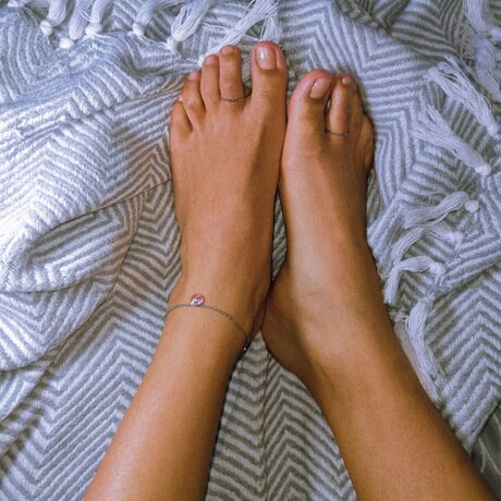 Foto di nudo di fuga di OnlyFans di Latinatastyfeet