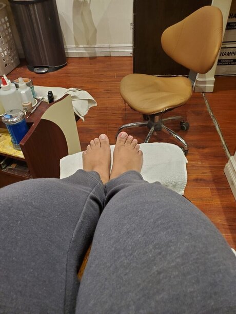 Foto di nudo di fuga di OnlyFans di Galy
