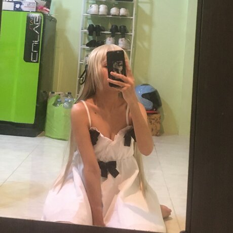 Foto di nudo di fuga di OnlyFans di Miuu