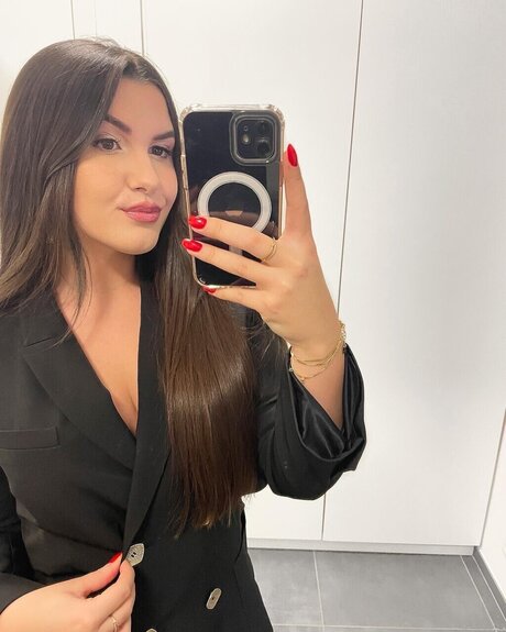 Foto di nudo di fuga di OnlyFans di Chaposki