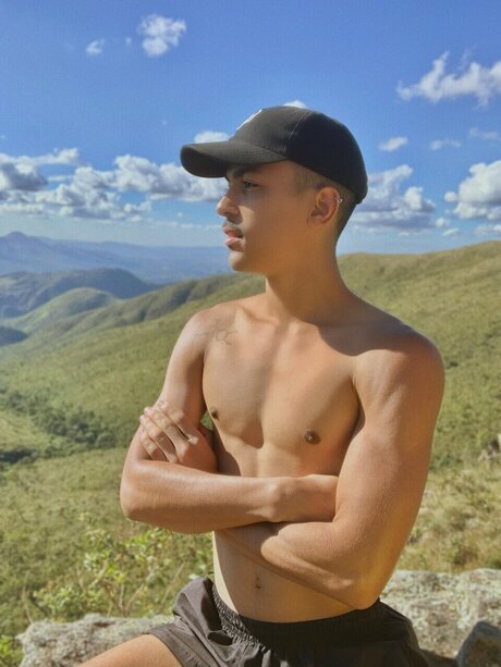 Foto di nudo di fuga di OnlyFans di Genilton