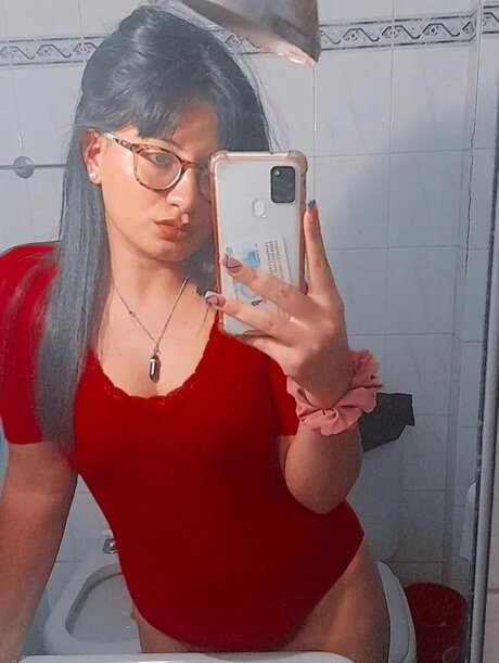 Foto di nudo di fuga di OnlyFans di Rossy