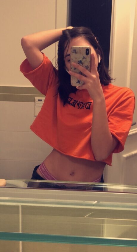 Foto di nudo di fuga di OnlyFans di Crystal