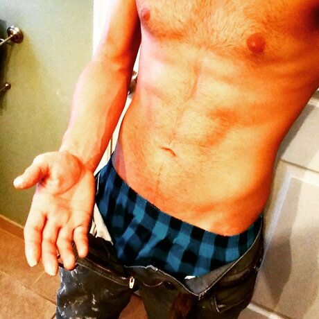 Foto di nudo di fuga di OnlyFans di Daddy Moon