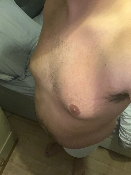 Foto di nudo di fuga di OnlyFans di Naughtyof