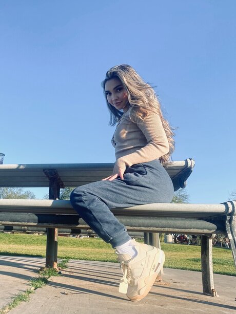 Foto di nudo di fuga di OnlyFans di Lovely