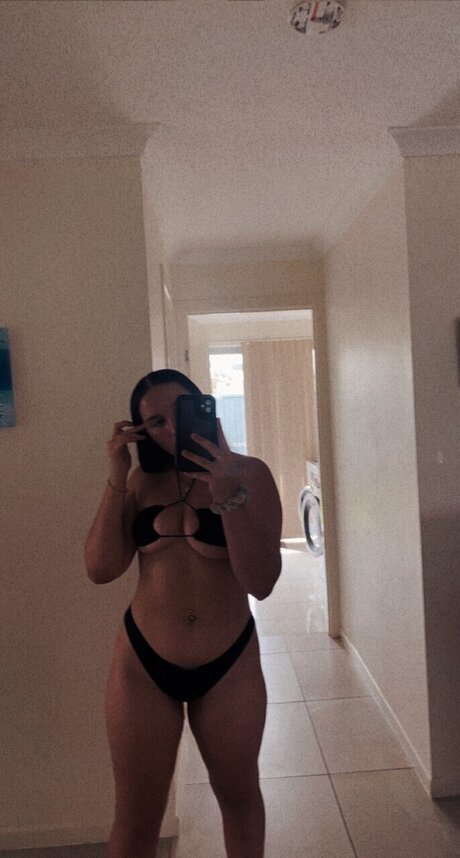 Foto di nudo di fuga di OnlyFans di Danielle Noffke