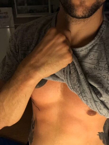 Foto di nudo di fuga di OnlyFans di Vx
