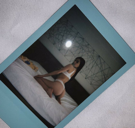 Savannah Sixx
