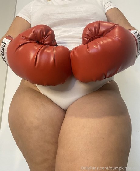Foto di nudo di fuga di OnlyFans di Pumpkin Cakezz