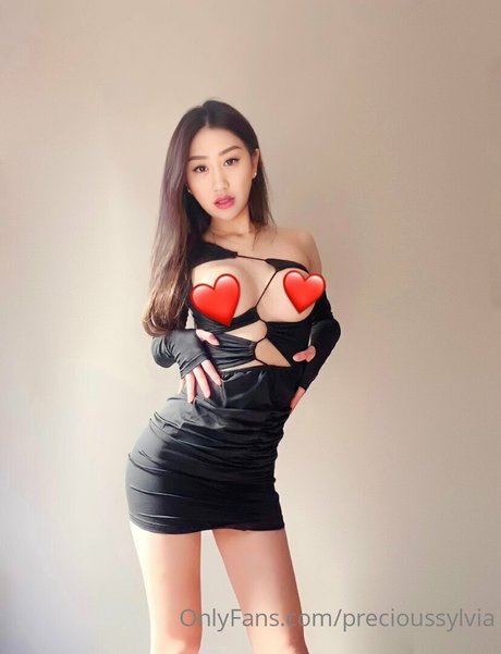 Foto di nudo di fuga di OnlyFans di Sylvia