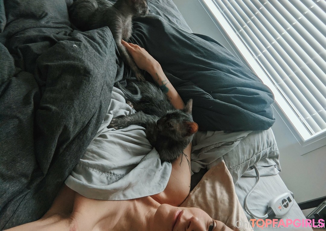 Foto di nudo di fuga di OnlyFans di Catziilla #1370
