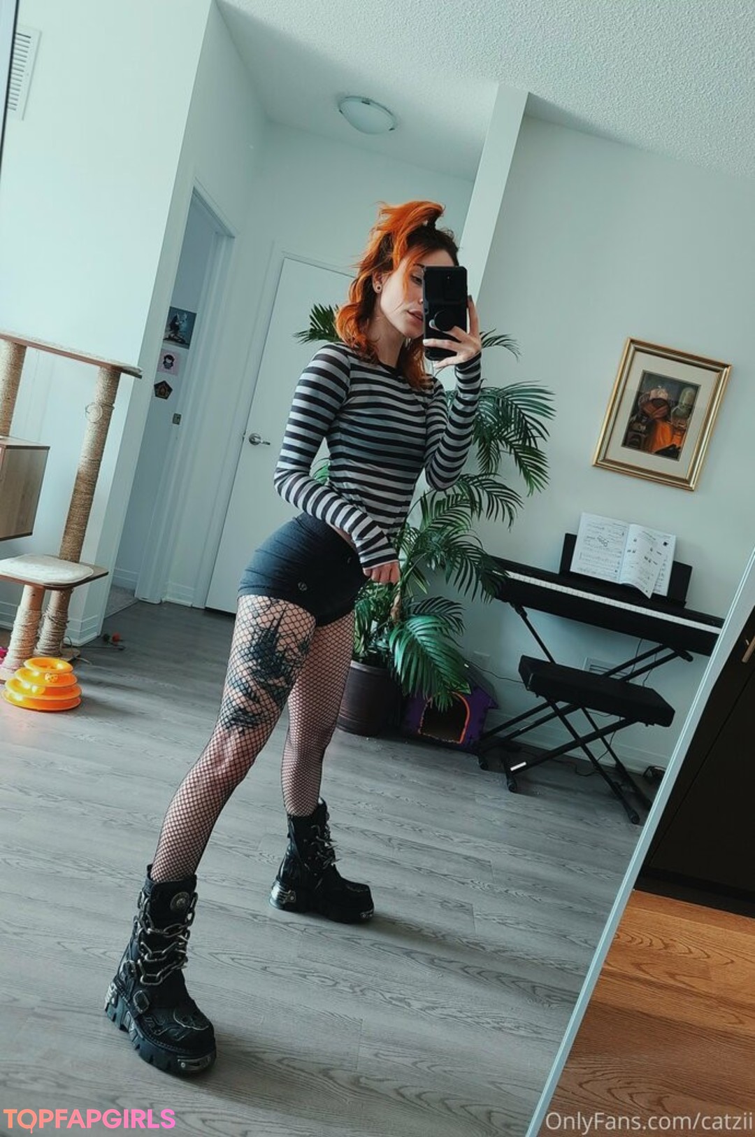 Foto di nudo di fuga di OnlyFans di Catziilla #1440