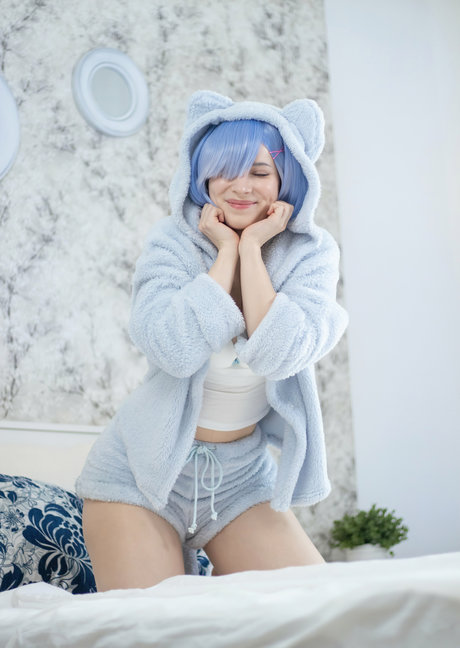 Foto di nudo di fuga di OnlyFans di Enji Night