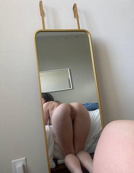 Foto di nudo di fuga di OnlyFans di Soph8983
