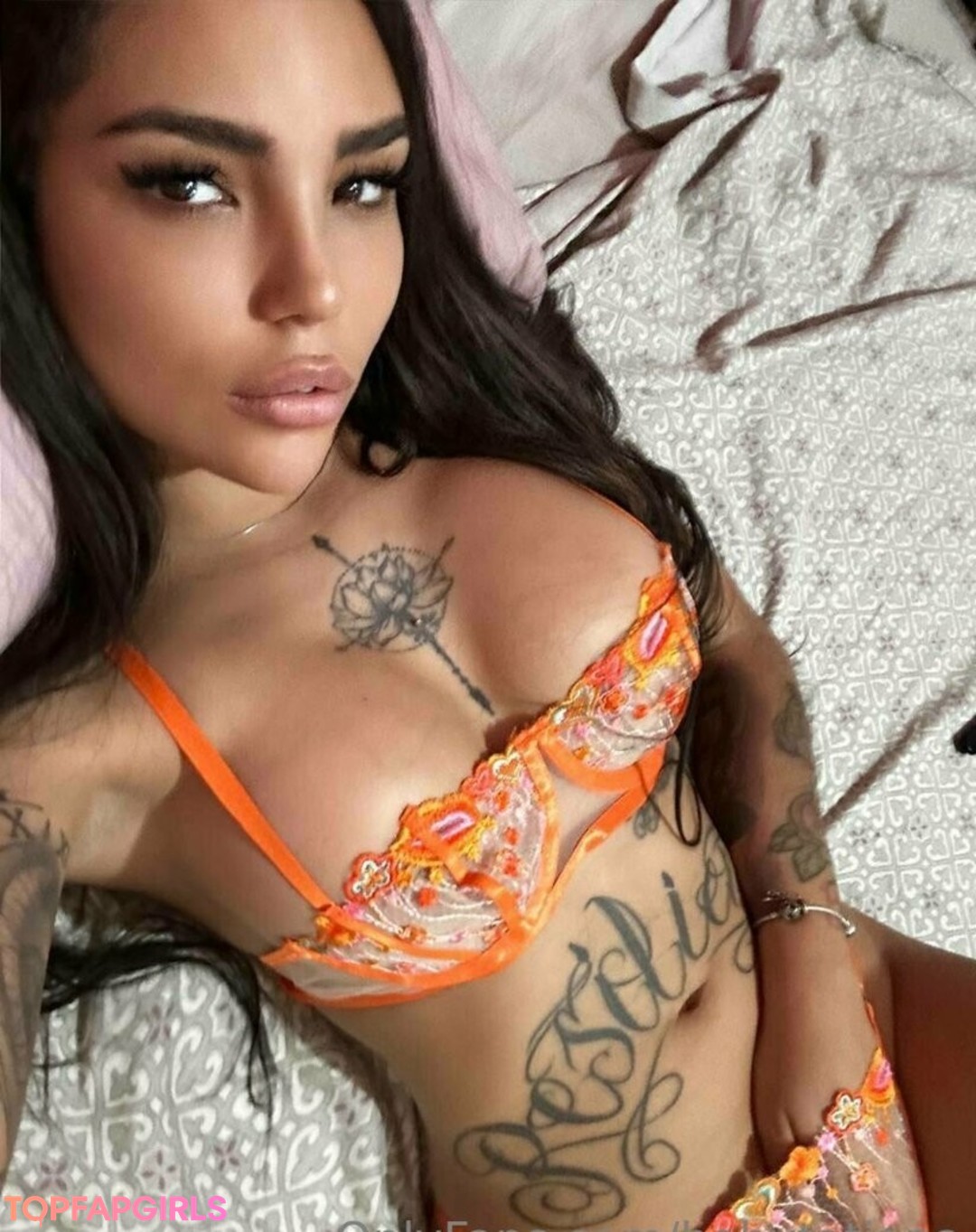 Foto di nudo di fuga di OnlyFans di Baby Tatiana #1122