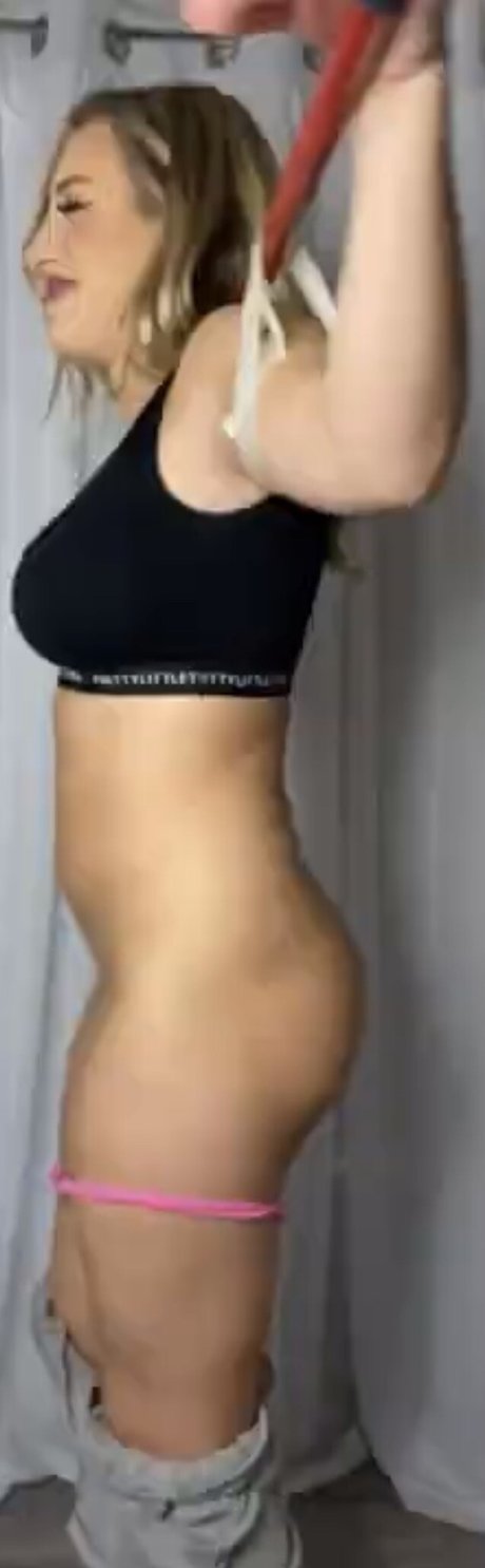 Foto di nudo di fuga di OnlyFans di Jessie Sims