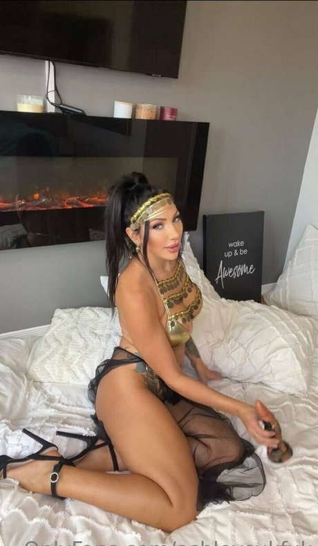 Ashley Suk Fuk