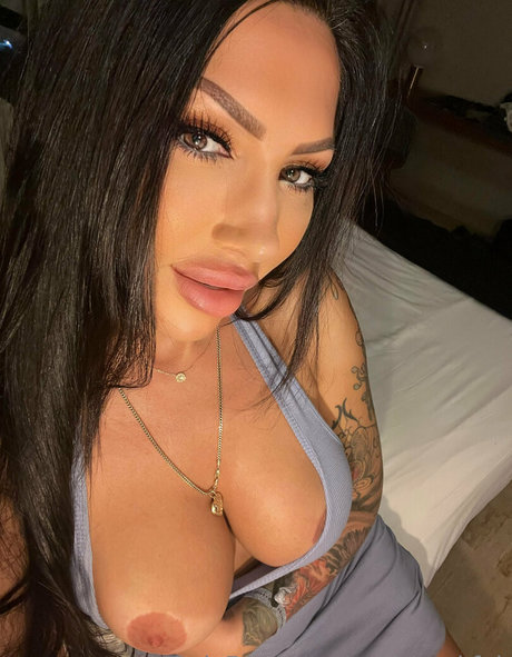Ashley Suk Fuk