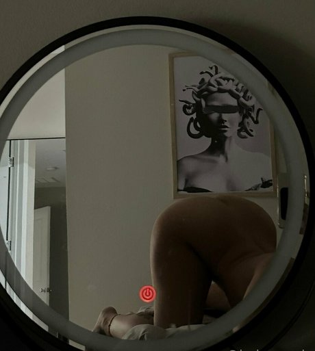Foto di nudo di fuga di OnlyFans di Indyamarie